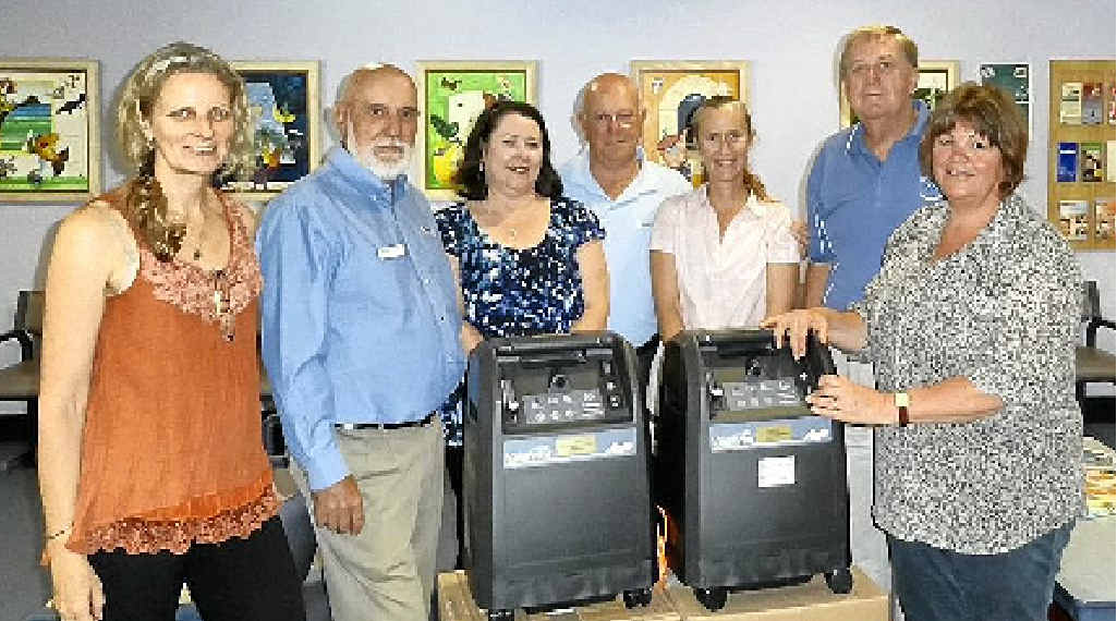 Palliative Care Service staff and Freemasons at the handover (from left) Jane Reynolds, John Bertram, Helen Glover, Norm Standing, Heather Pirie, Phil Robertson and Bev Morris. Photo: Supplied Palliative Care Service staff and Freemasons at the handover (from left) Jane Reynolds, John Bertram, Helen Glover, Norm Standing, Heather Pirie, Phil Robertson and Bev Morris. Photo: Supplied